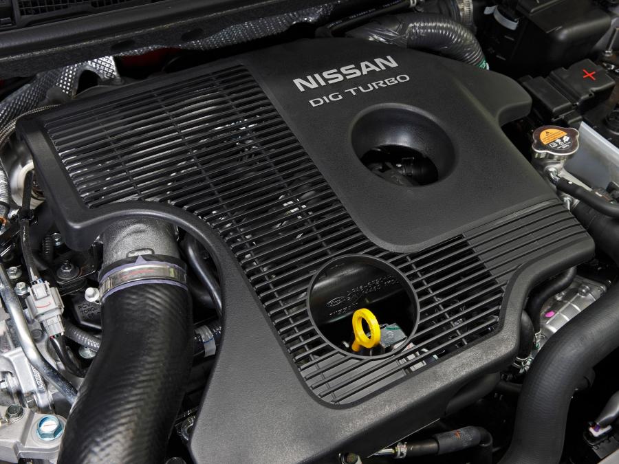  Nissan Pulsar SSS 2013 года  (фото 9 из 18)